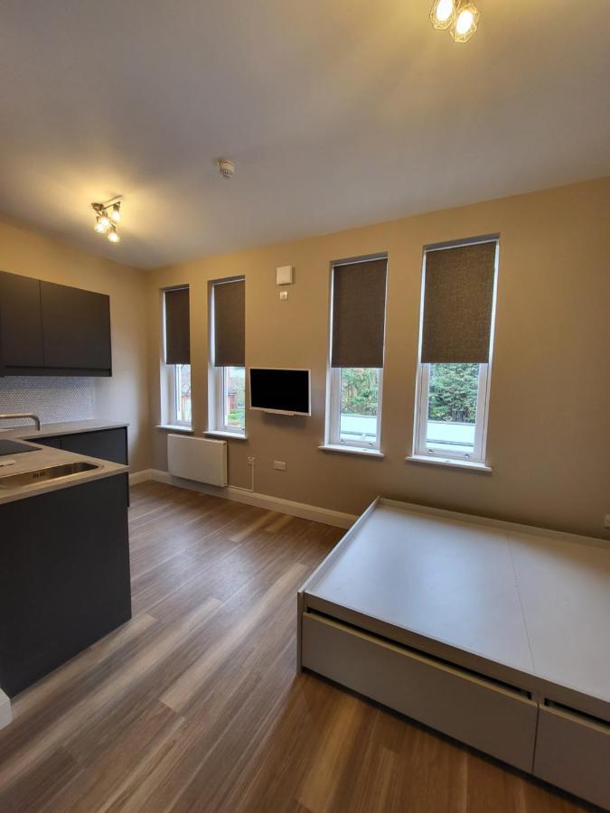 Sands House - Luxury Modern Studios With Secure Parking In Epsom, Surrey Rom bilde