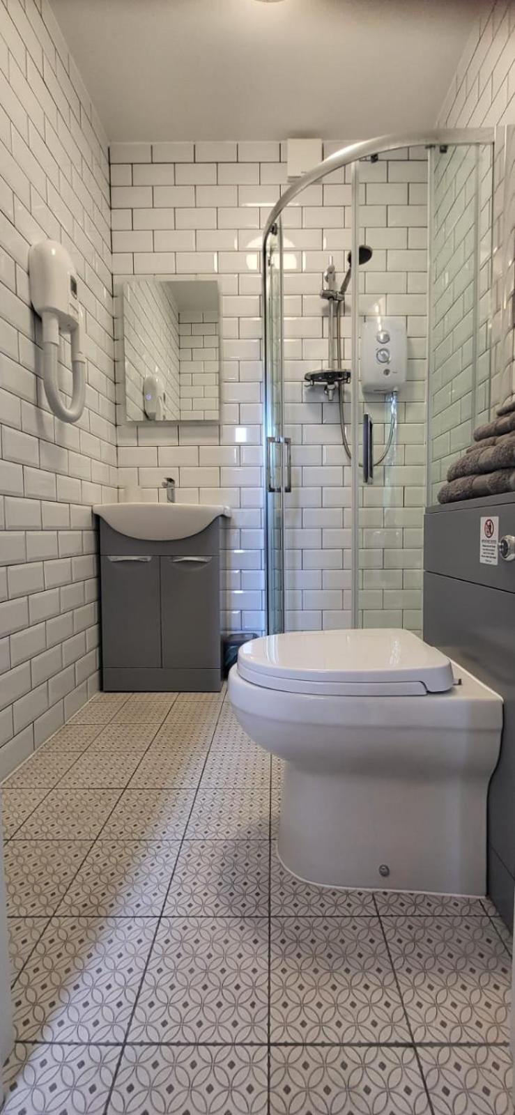 Sands House - Luxury Modern Studios With Secure Parking In Epsom, Surrey Rom bilde