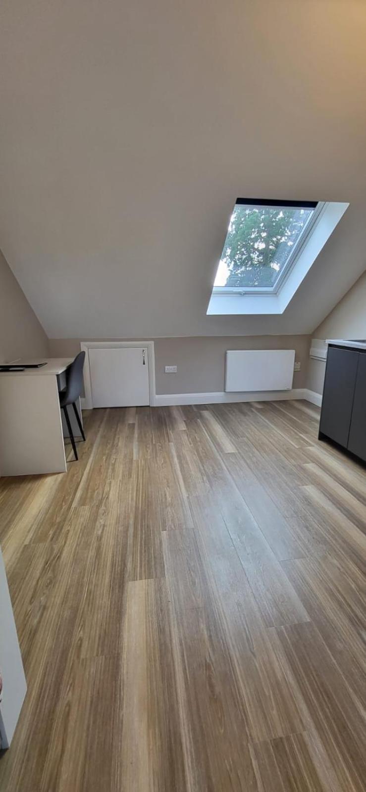 Sands House - Luxury Modern Studios With Secure Parking In Epsom, Surrey Rom bilde